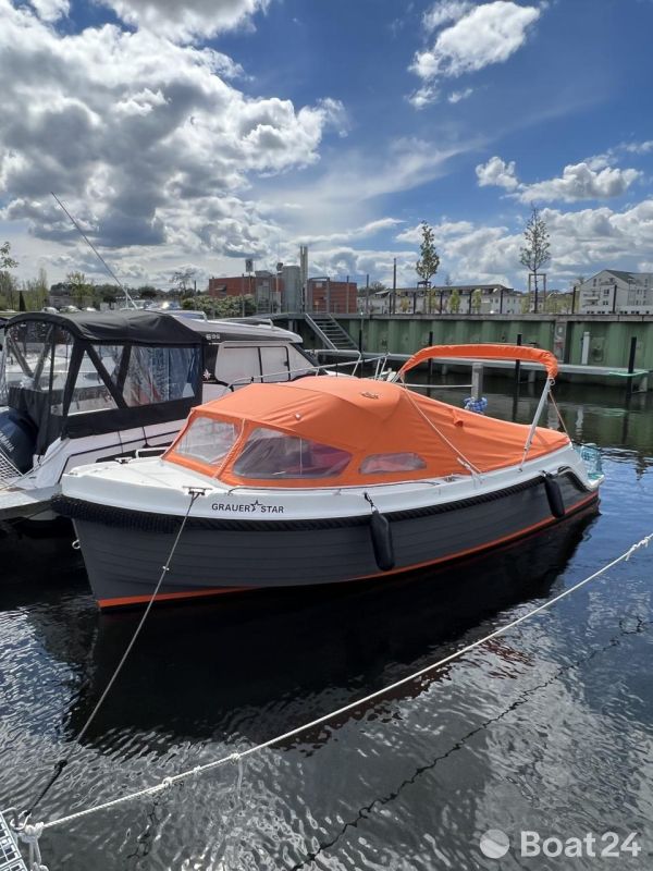 Interboat Intender 650