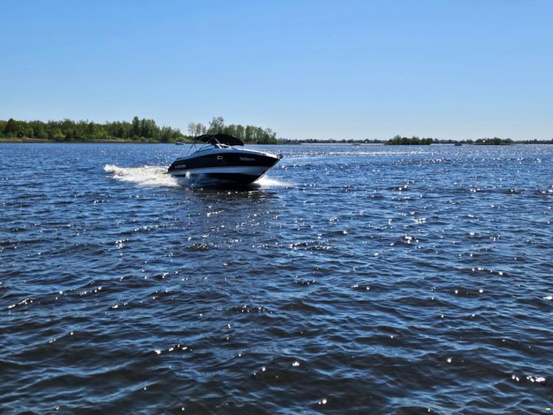 Four Winns S265