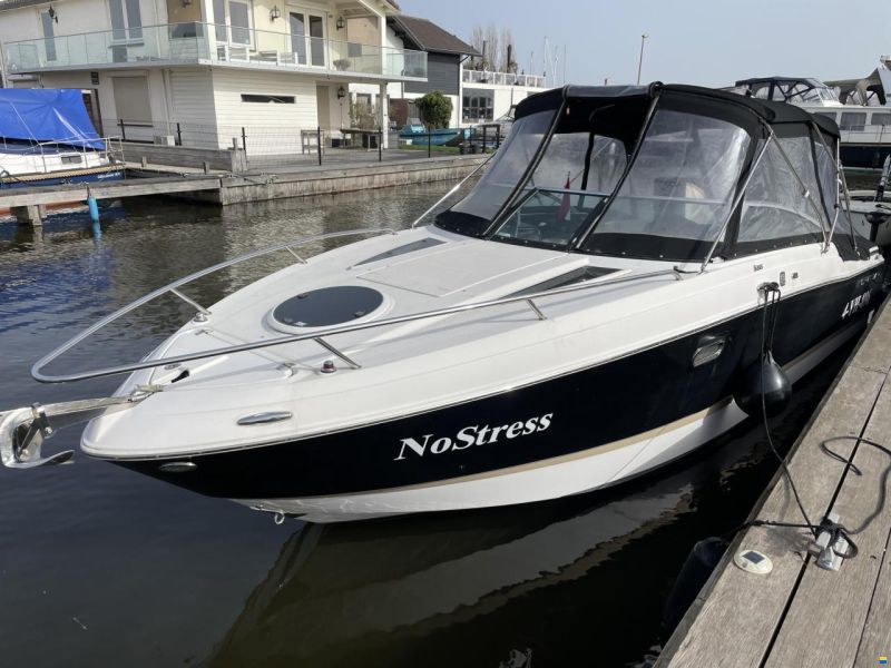 Four Winns S265