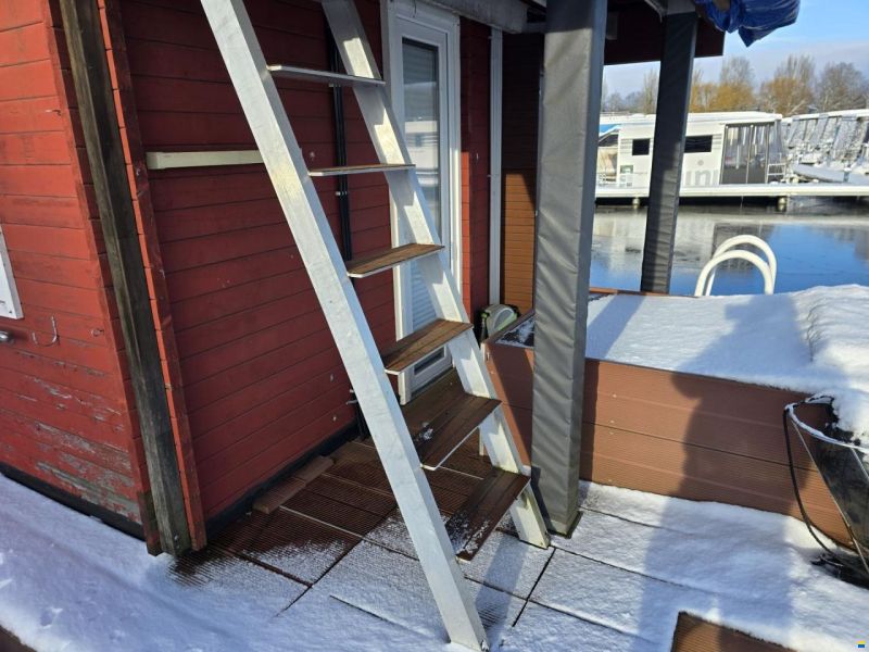 Exklusives Hausboot
