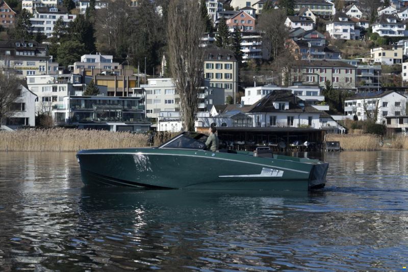 Ganz Boats Ovation 7X Cruiser