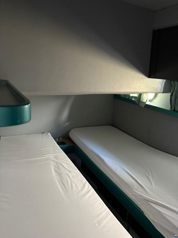 Ferretti Altura 52S