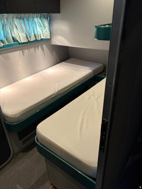 Ferretti Altura 52S