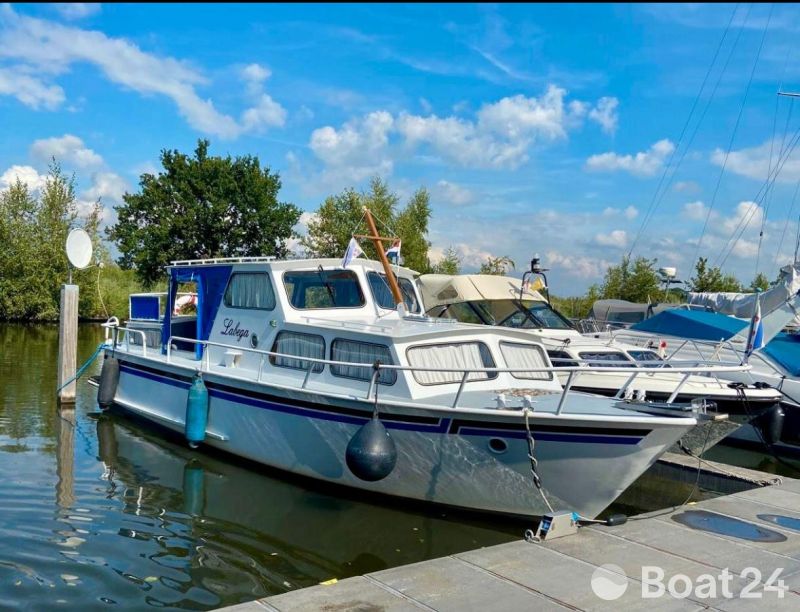 Stahlschiff Motorboot 9,80 x 3,20