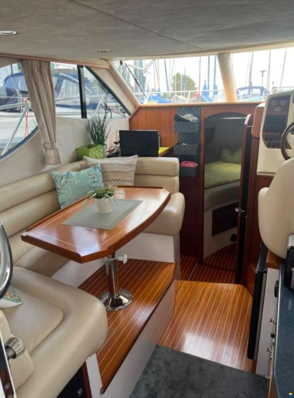 Galeon 290 FLY