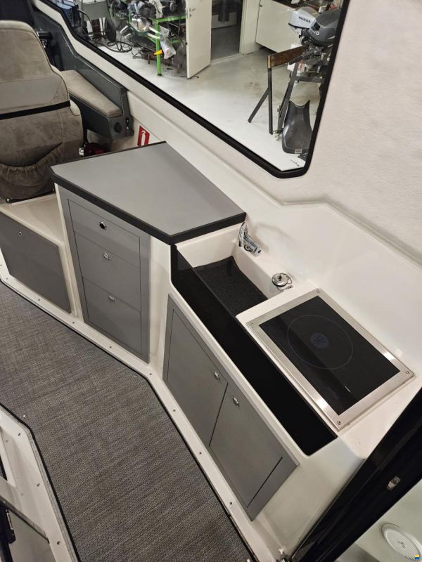 Buster PHANTOM Cabin