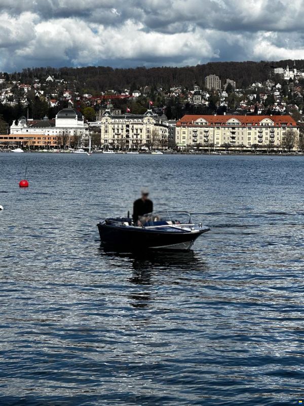 Schweizer Bateaux Saphir II