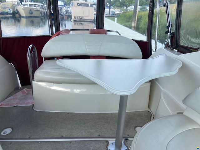 Maxum 2400 SE