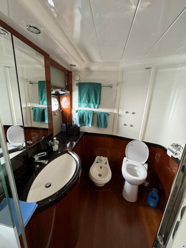Princess 67 MOTORYACHT FLY