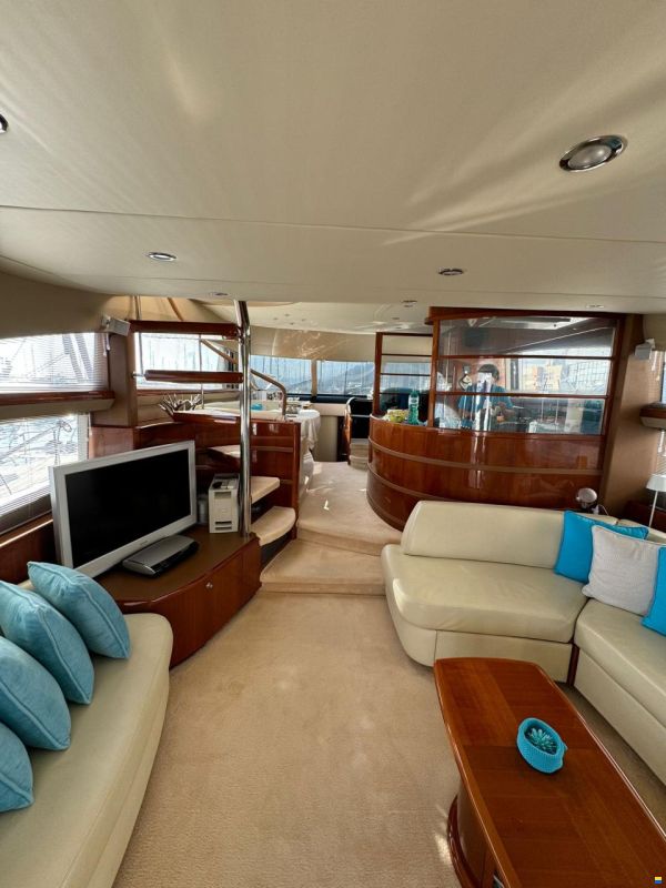 Princess 67 MOTORYACHT FLY