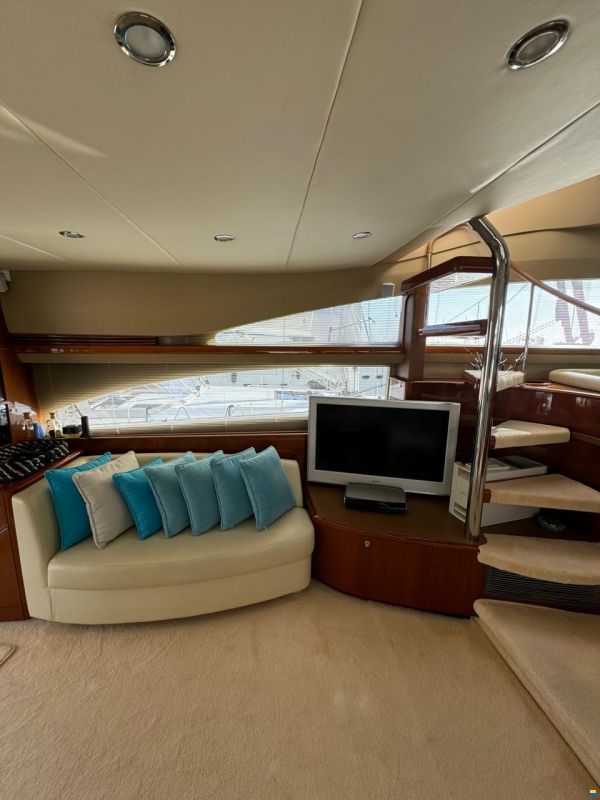 Princess 67 MOTORYACHT FLY