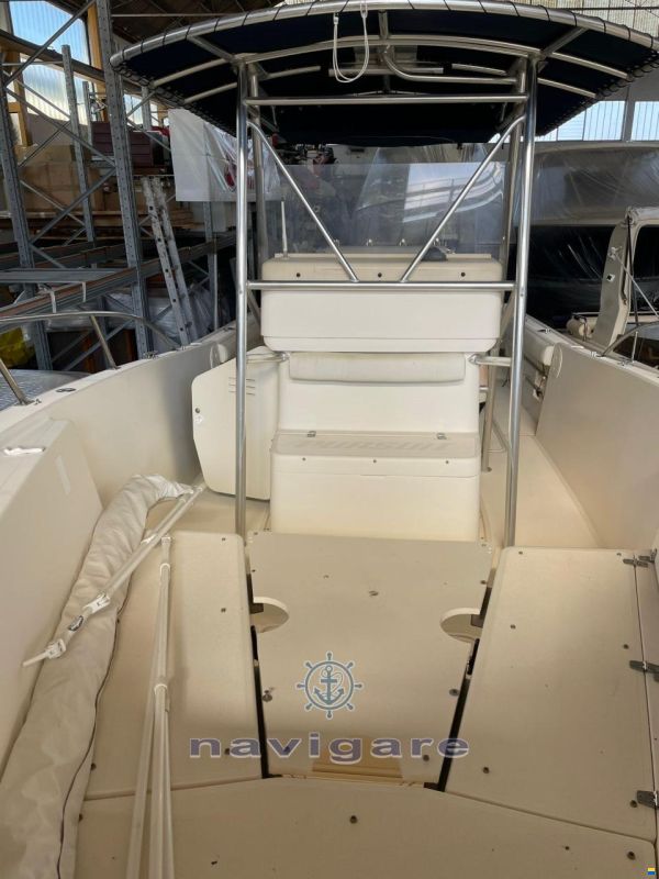 Pursuit 2870 Center Console