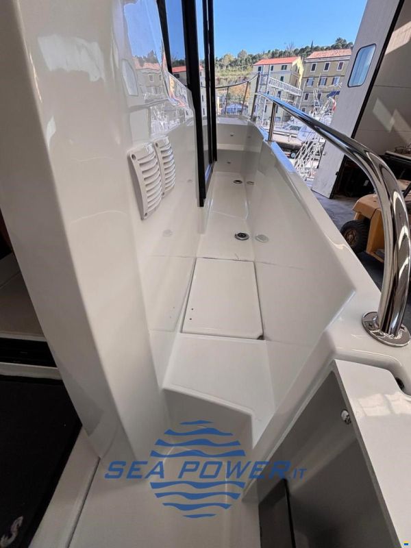 Beneteau Antares 9 md.2025