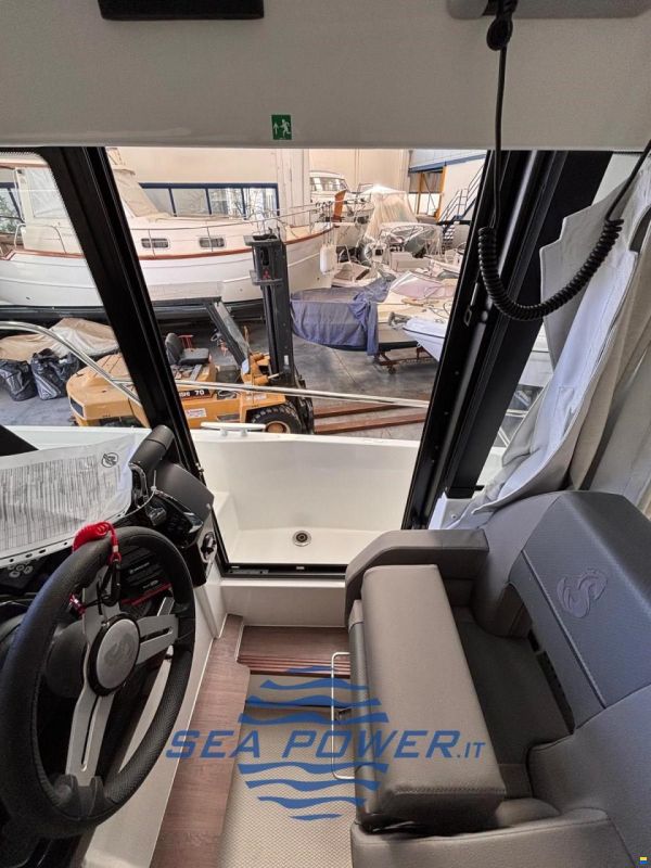 Beneteau Antares 9 md.2025