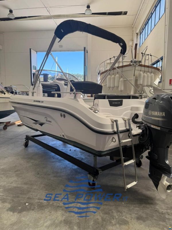 Ranieri Cantiere Shadow 19