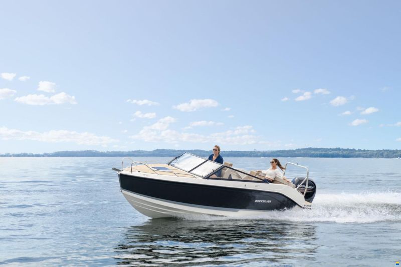 Quicksilver 605 Cruiser + Mercury F115EXLPT ProXS