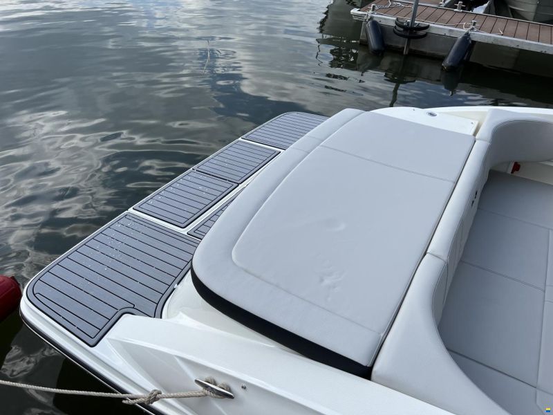 Sea Ray 210 SPXE