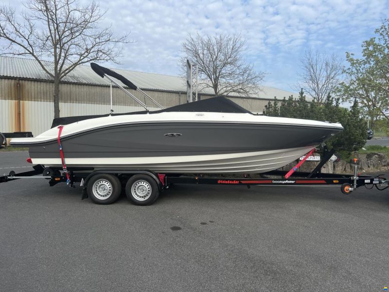 Sea Ray 210 SPXE