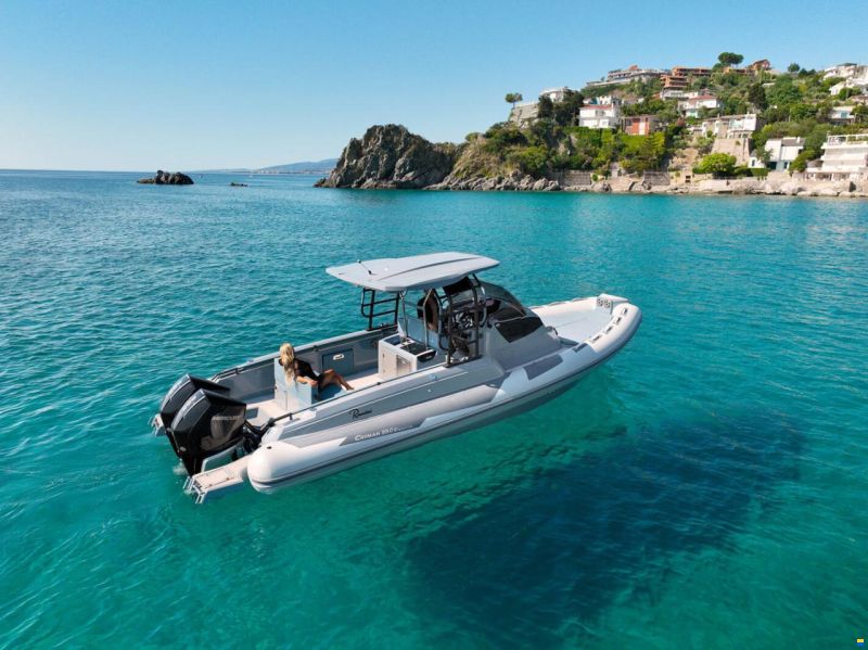 Ranieri GOMMONE RANIERI CAYMAN 33 CABIN 2026 usa