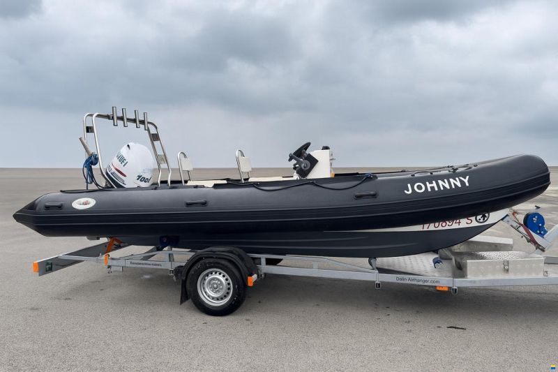 Lava Marine SXV570T