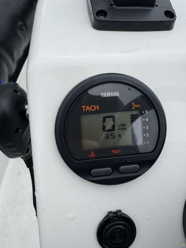 Lava Marine SXV570T