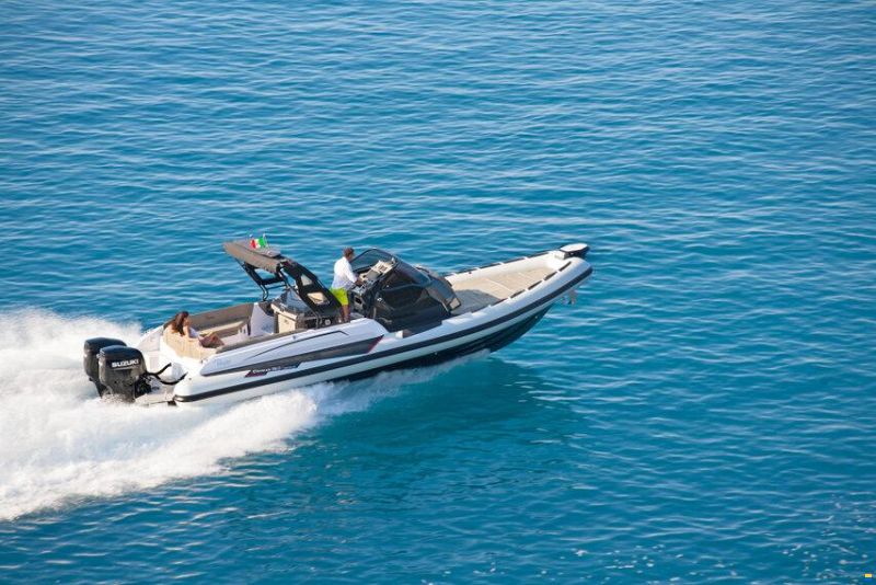 Ranieri GOMMONE RANIERI CAYMAN 35 EXECUTIVE