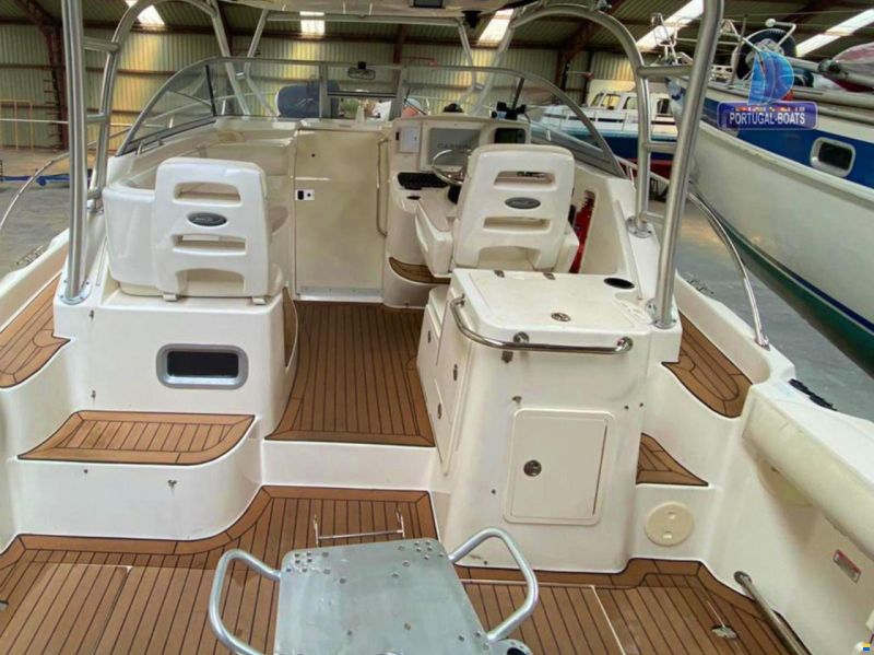 Boston Whaler 305 Conquest