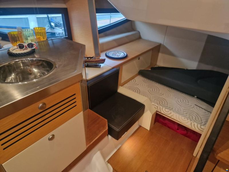 Cranchi 33 Endurance