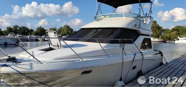 Bayliner 3258 Avanti Fly