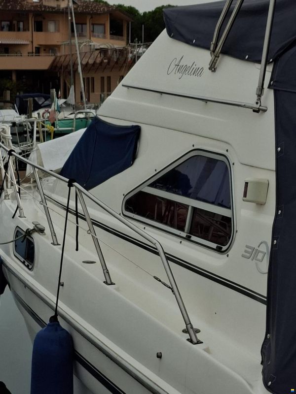 Sealine 310 Fly