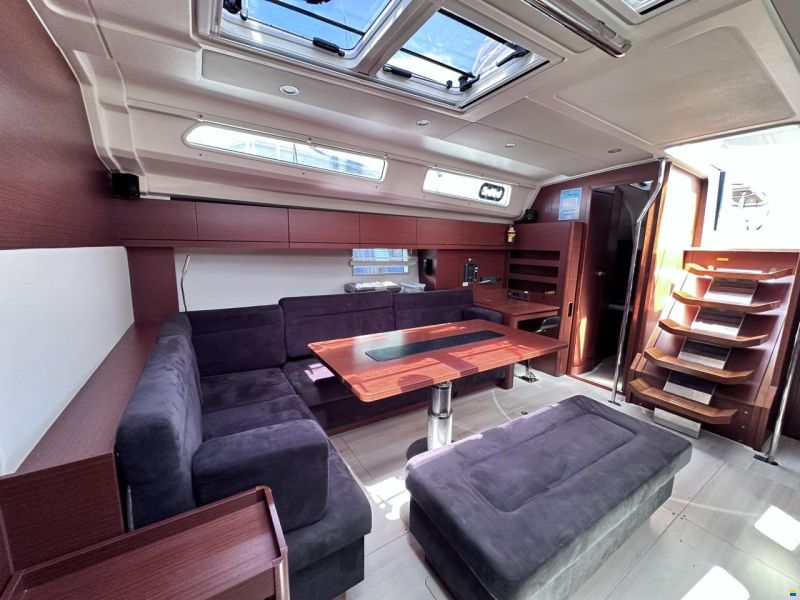 Hanse 508