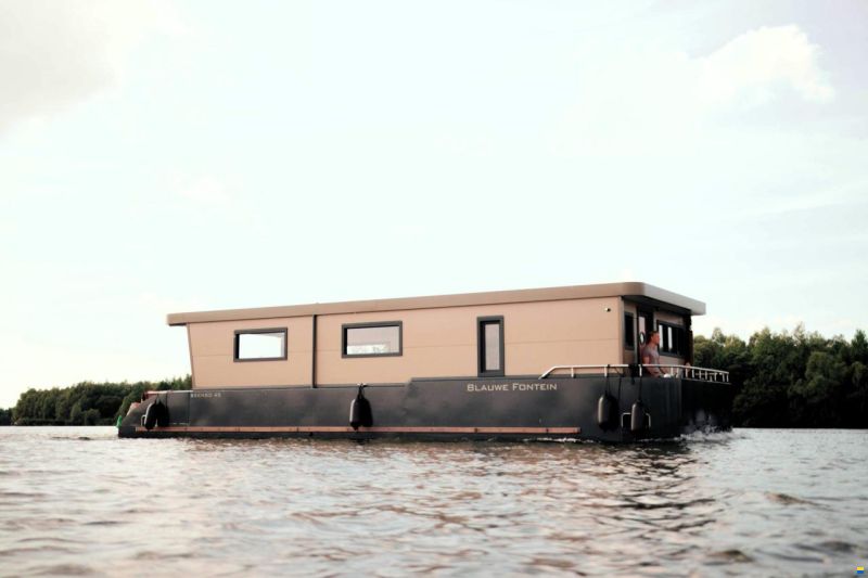 Senso 45 Maritieme Houseboat