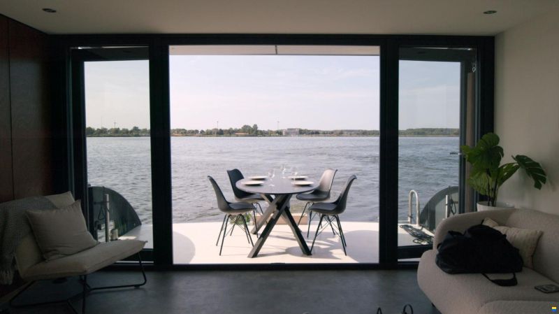 Senso 45 Maritieme Houseboat