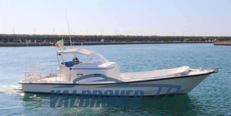 Tecnoyacht PUMA 2000