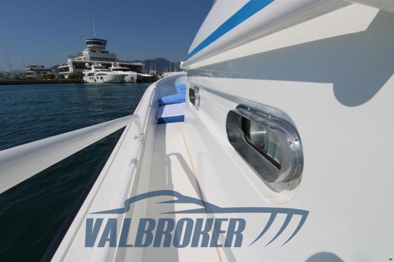 Tecnoyacht PUMA 2000