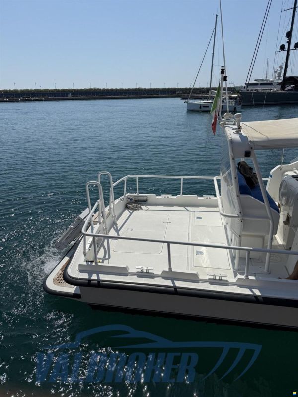 Tecnoyacht PUMA 2000