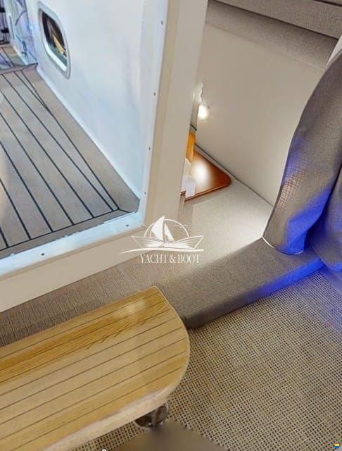 Saver 830 Cabin