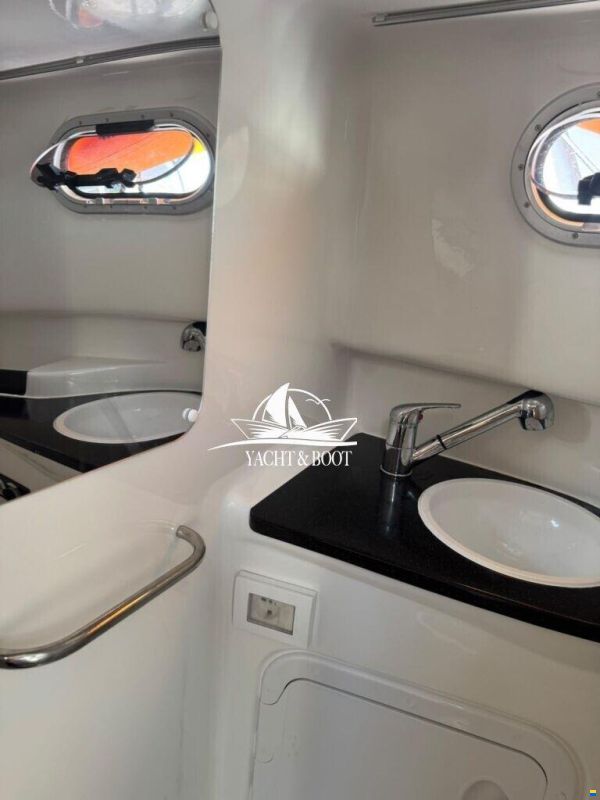Saver 830 Cabin