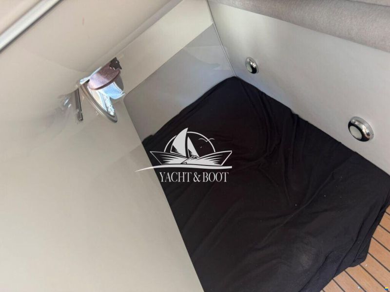 Saver 830 Cabin