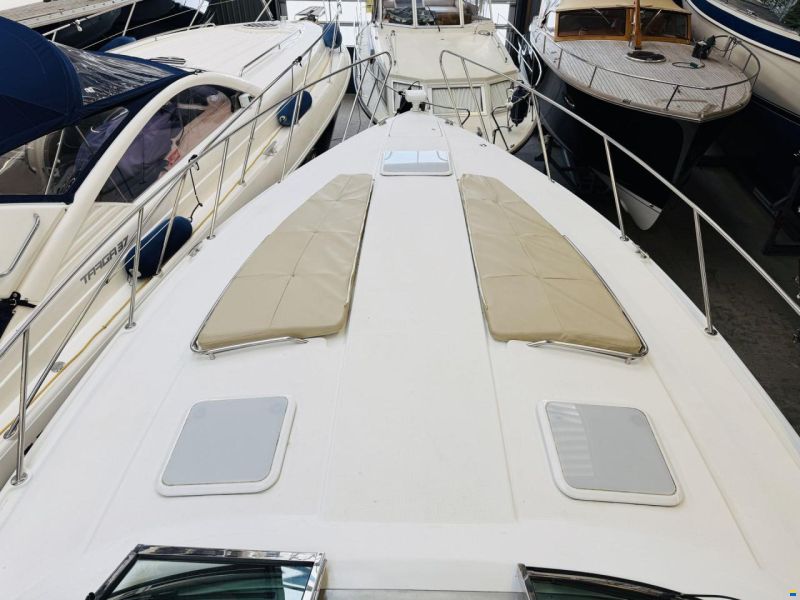 Formula 40 Performance Cruiser