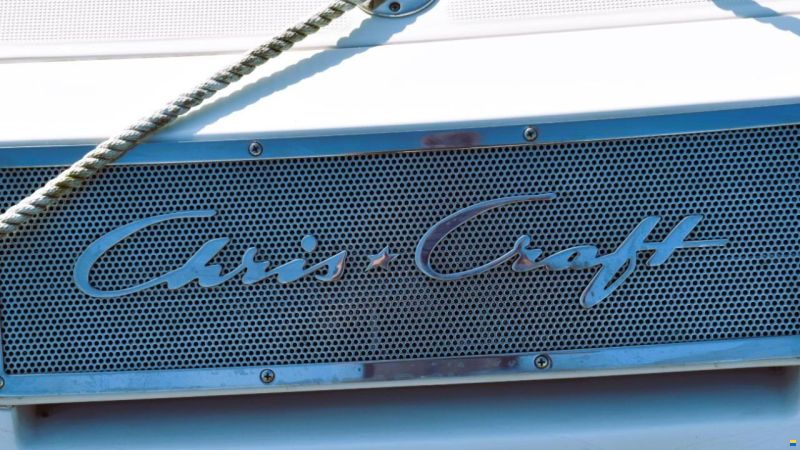 Chris Craft LAUNCH 28