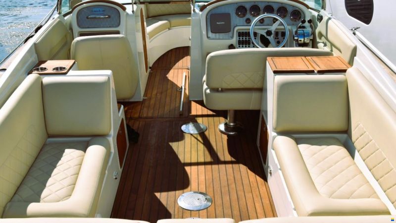 Chris Craft LAUNCH 28