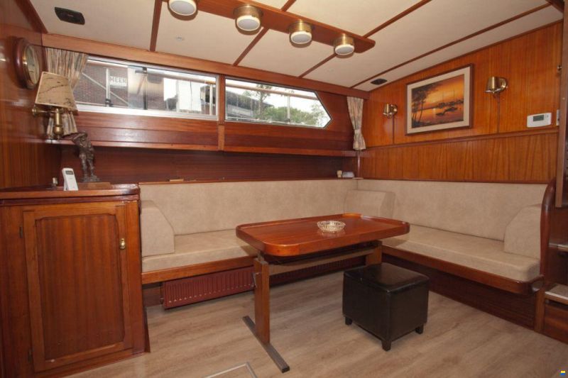 Lutje Motoryacht