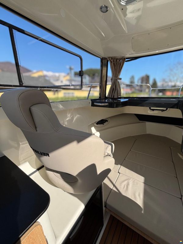 Quicksilver 755 Pilothouse