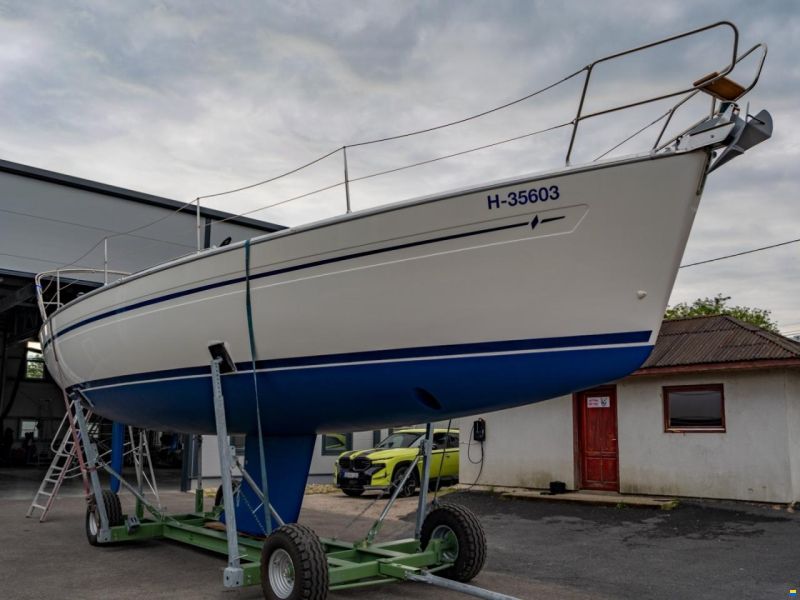 Bavaria 38