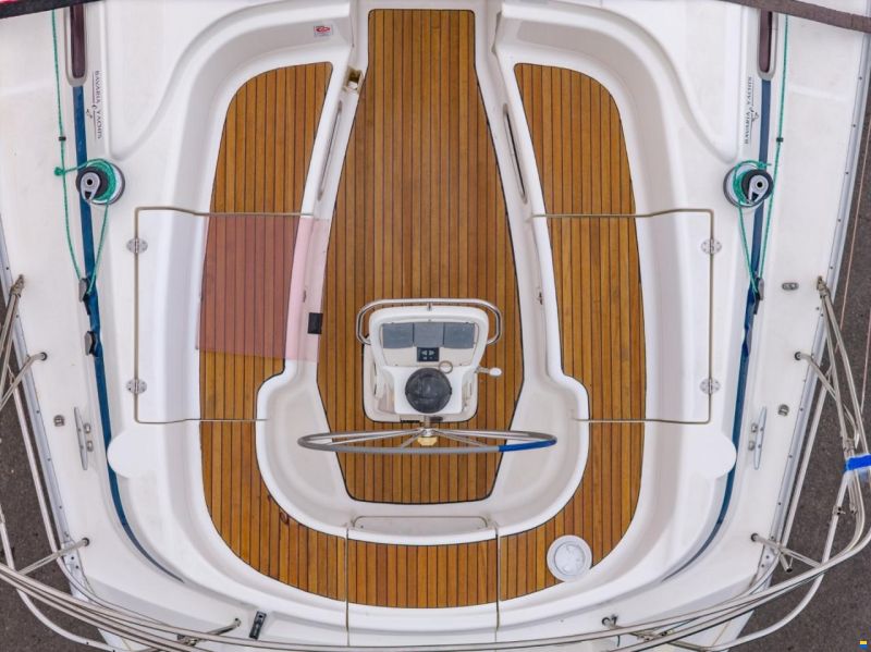 Bavaria 38