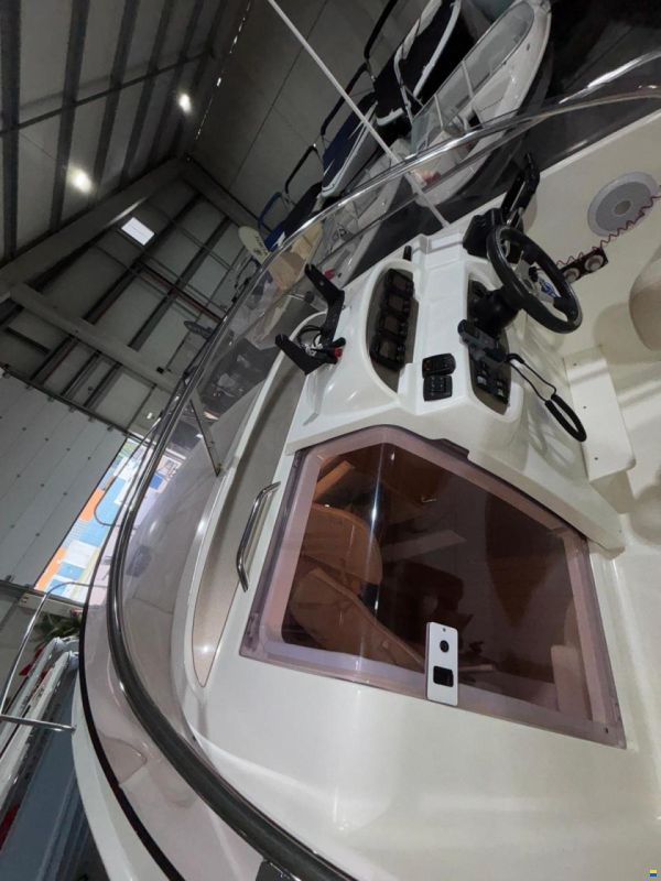 Jeanneau Cap Camarat 755 WA