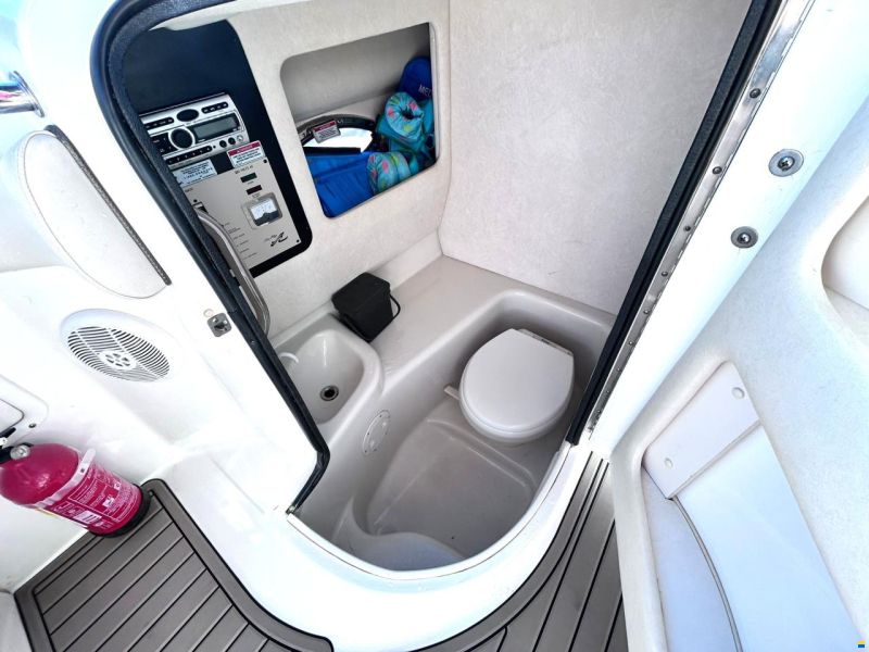Sea Ray 290 SLX