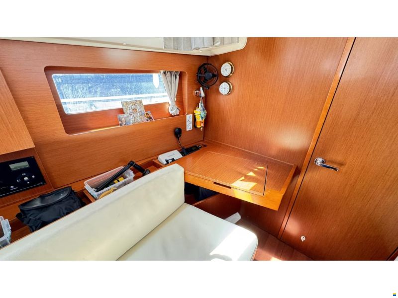 Beneteau Oceanis 41.1