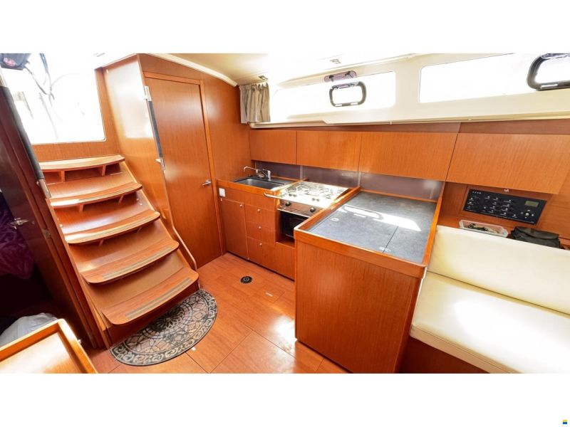Beneteau Oceanis 41.1